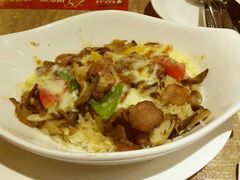 野菌酱牛仔肉焗饭-杯子红牛排(创意产业园店)