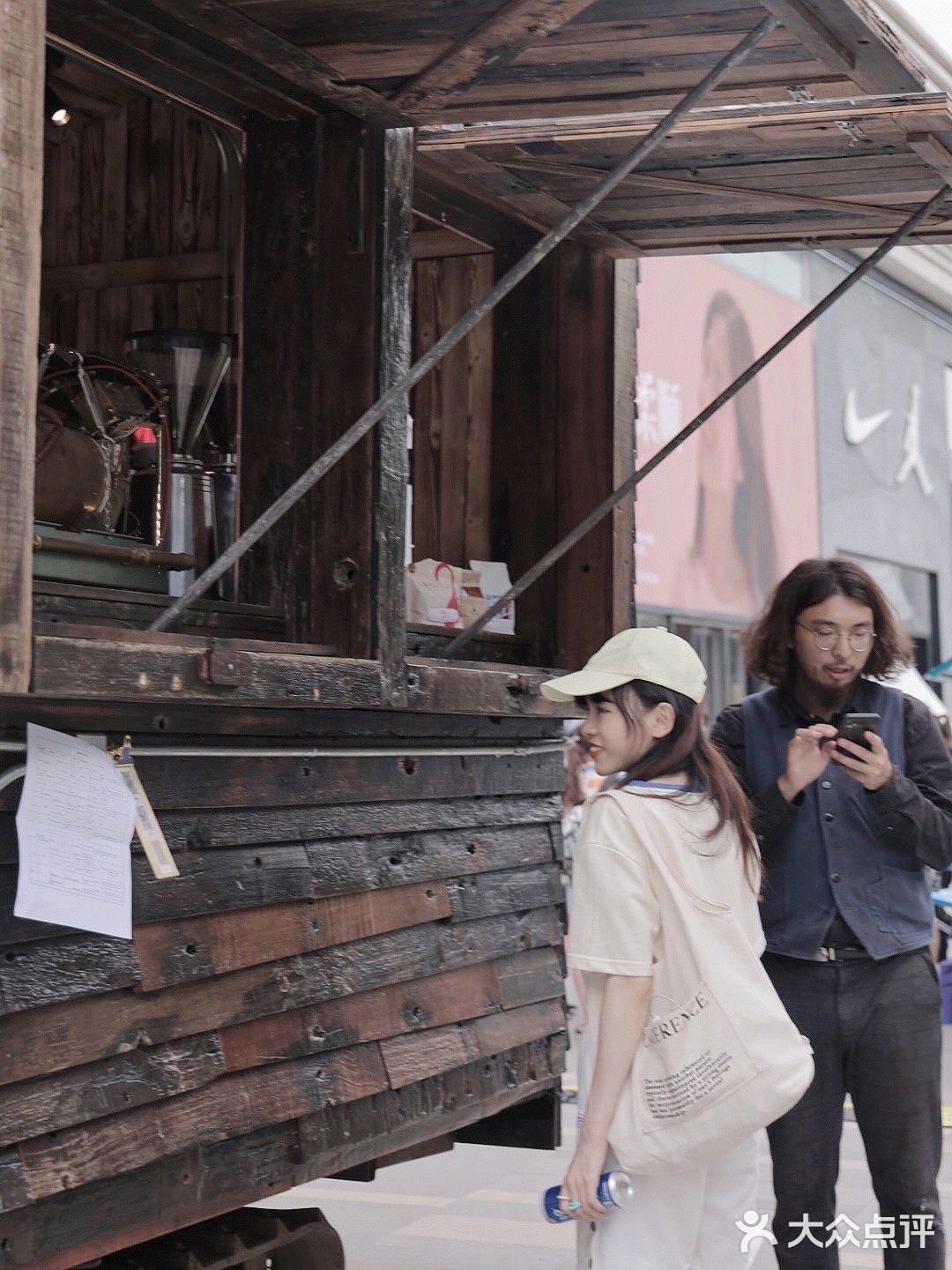 成都咖啡集市☕️秋天的第一场约会🍂