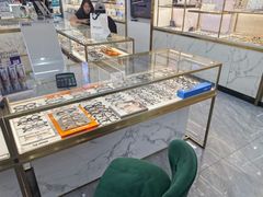 -世纪大明眼镜·林德伯格·蔡司官方授权店(武昌旗舰店)