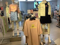 -H&M(天一广场店)
