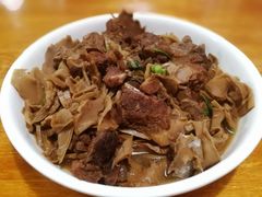 笋干排骨-温州一家人美食(西木头市店)