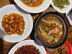 -黄弟大排档·湖南菜·小龙虾·小海鲜(凯旋北路店)