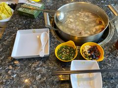 -一席地·本地鸡窝·杭帮鸡火锅(萧山银隆百货店)