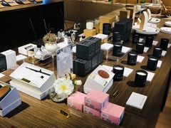 -光海书局(南京东路第一百货店)