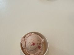 -哈根达斯(上海金山店)