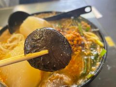 -星林居酸辣米线餐厅