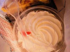 -红宝石·鲜奶小方·海派西点房(南丹店)