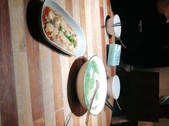 -蜜桃餐厅·伴山(湖滨商业街店)