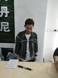 点击看大图 -尚·丹尼Hair