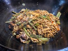 扁豆焖面-老田家铁锅炖(延庆店)