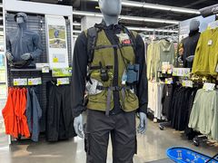 -迪卡侬(大英山店)