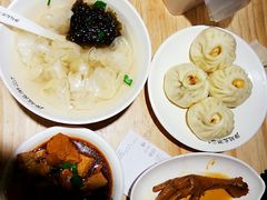 -凤起龙游老面包子(凯德晶品店)