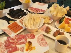 -密友回转自助火锅(世茂国际广场店)