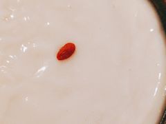 -老牌坊云南鱼豆花火锅(哈西万达店)