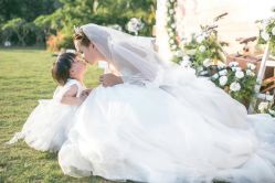 -珠海女王嫁衣馆(珠海左右创意园店)