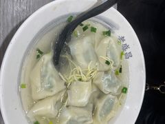 菜肉大馄饨-老盛昌(梅陇店)