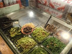 -矮子粉店1985·长沙米粉(湘春路店)