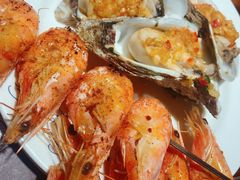 -四海一家自助餐(益田假日广场店)