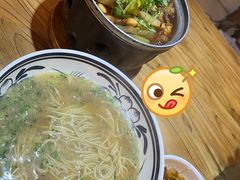 干锅牛蛙面-霸道川面馆(张江店)
