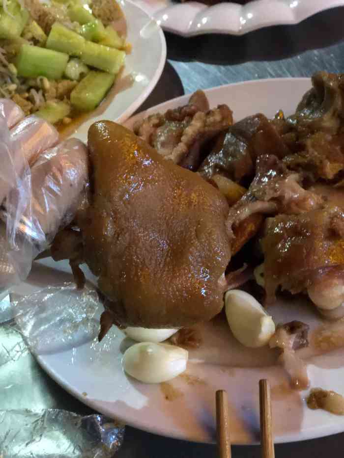 猪蹄味道很正宗很喜欢值得一去