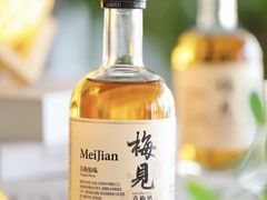 -全家便利店(莲花池东路店)