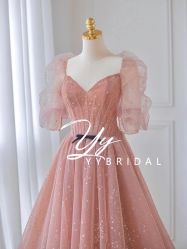 -洋洋婚纱品牌集合店