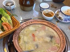 -阿婆情腊排骨火锅(金虹路店)