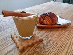 焦糖肉桂拿铁-怪 kafe.
