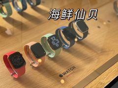 -Apple零售店(华贸购物中心店)