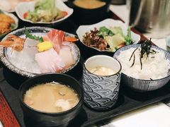 -家贺屋刺身寿司专门店