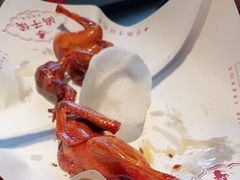 -鸽子侯·家宴·平价海鲜(绿地店)