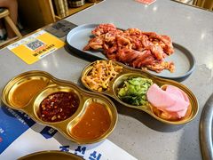 -金会长自助海鲜·烤肉(人民广场店)