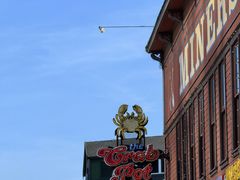 -Crab Pot Restaurant