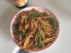 -凯撒尔新疆特色主题餐厅(青山店)