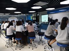 -上海市第三女子中学