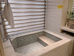 -兴芮温泉度假区