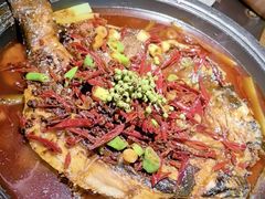-吞鱼兽麻辣烤鱼(万达店)