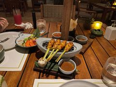 -三亚艾迪逊酒店·海滩烧烤 BARBACOA·现场乐队·浪漫晚餐·烧烤海鲜