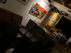 -脚下咖啡·CHILL酒馆(灵光东巷店)