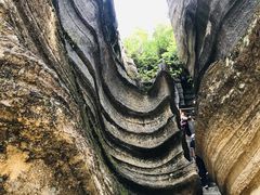 -梭布垭石林景区