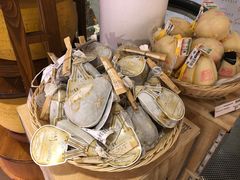 -Eataly