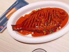 -小船渔村·大连菜·大连焖鱼(黄河路店)
