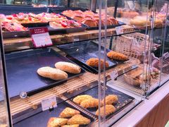 -巴黎贝甜(华堂新辰汇店)