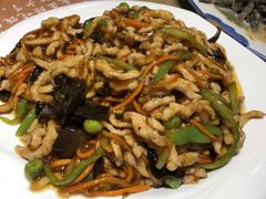 -同合居·非遗东北菜(红博会展店)