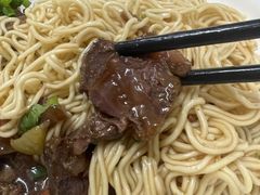 -阿阳牛腩腌面店