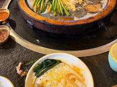 -老渔家·白族·石板烧·野生菌火锅(古城中心店)