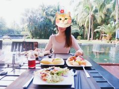 -三亚湾海居铂尔曼度假酒店