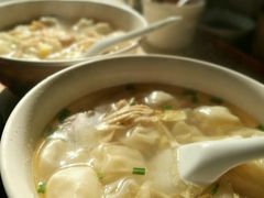 -老西白点心店