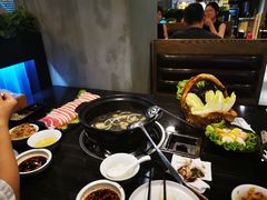 -东椰·海南椰子鸡火锅(朝阳门店)