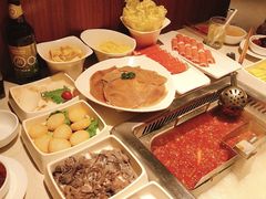 -海底捞火锅鲜切牛肉主题店(长寿路店)